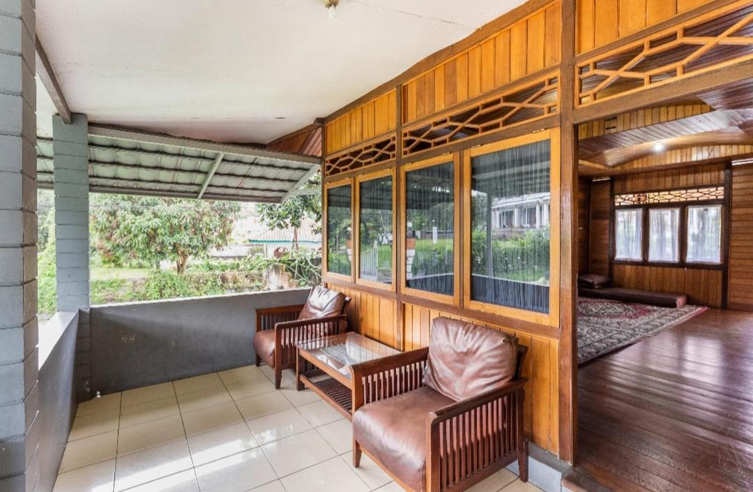 Villa Anjung Balak Cisarua Esterno foto