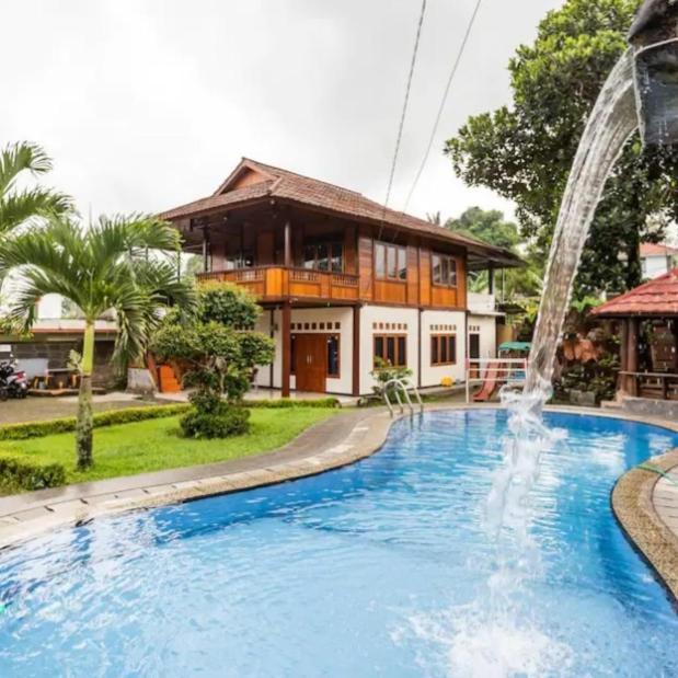 Villa Anjung Balak Cisarua Esterno foto